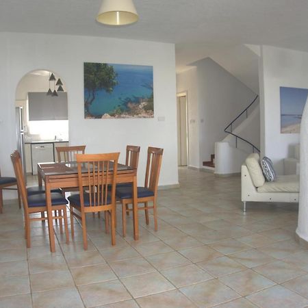 Sky Villa Paphos Extérieur photo