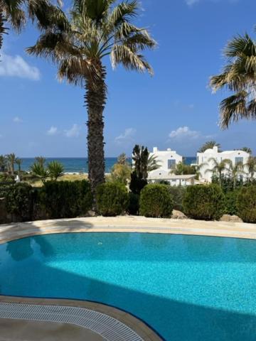Sky Villa Paphos Extérieur photo