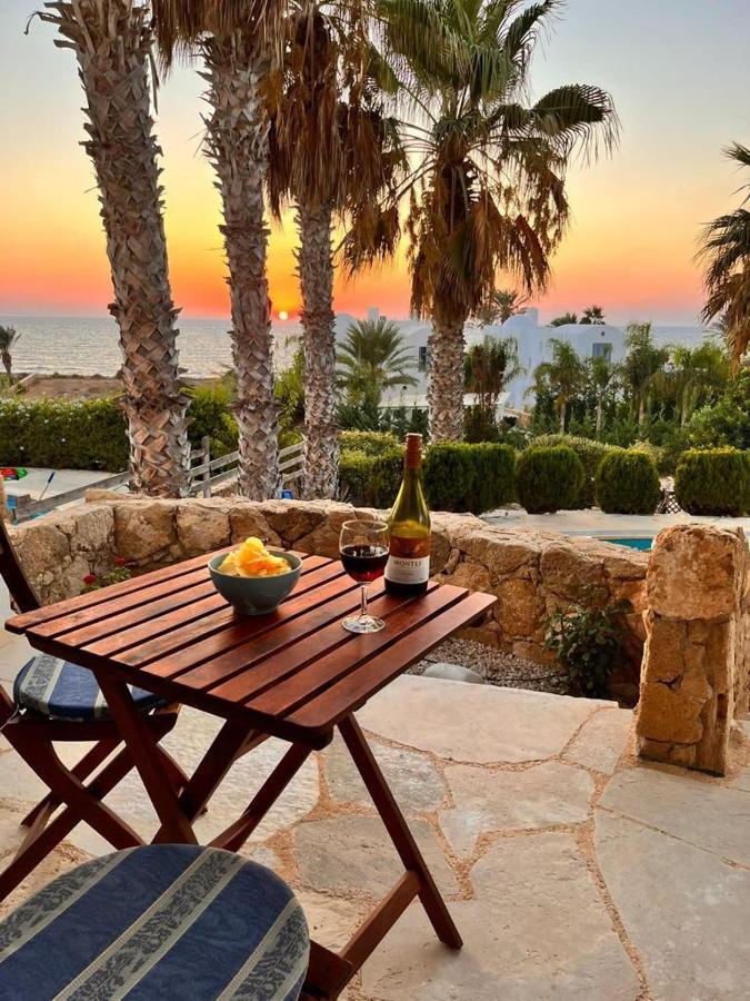 Sky Villa Paphos Extérieur photo