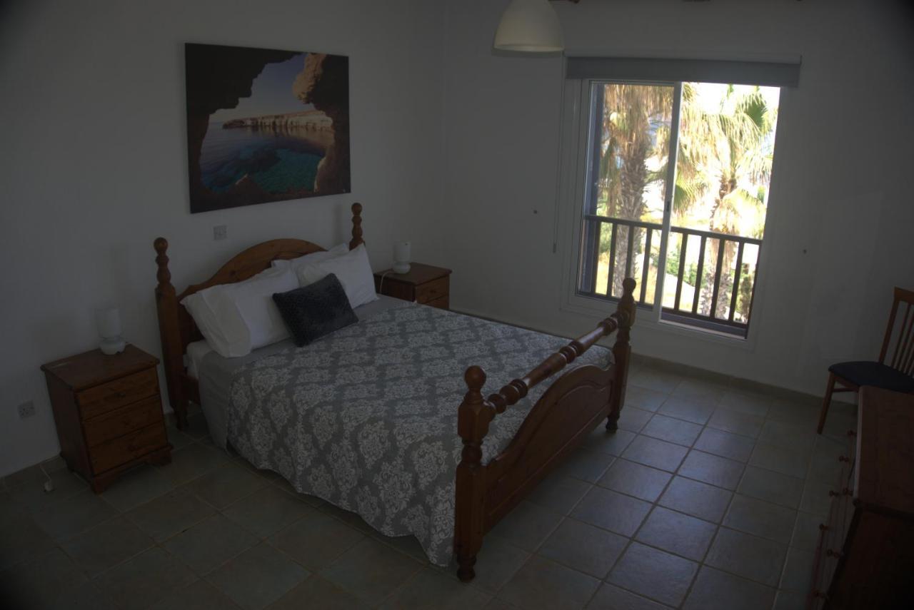 Sky Villa Paphos Extérieur photo