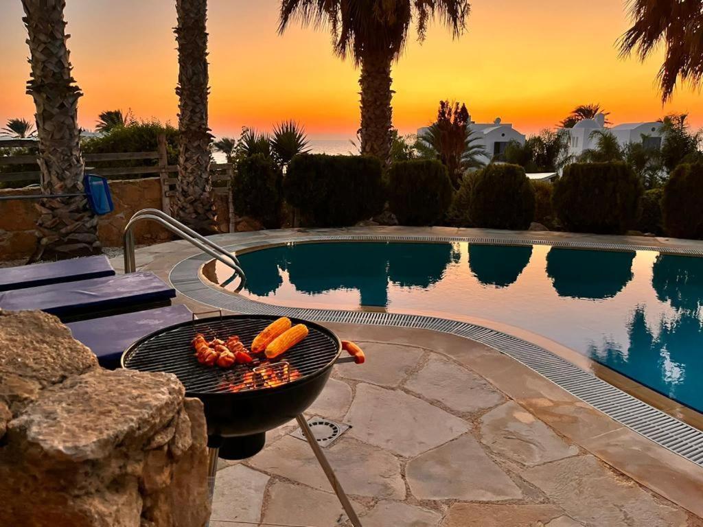 Sky Villa Paphos Extérieur photo