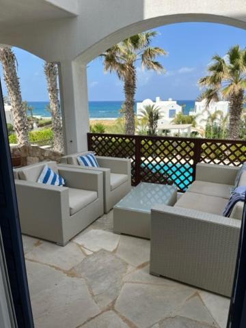 Sky Villa Paphos Extérieur photo